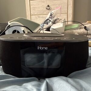 iHome Black Audio Dock